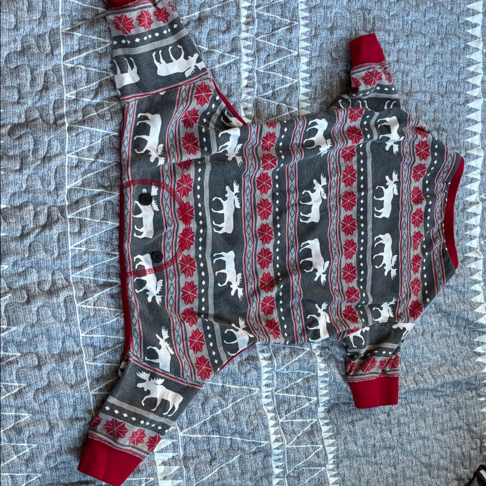 Dog Family Christmas/Holiday Pajamas size XL